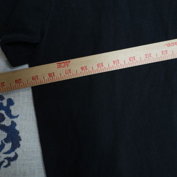 Santa Cruz Surf Skate Shirt Mens M Black Tee Crewneck Flame Logo Classic - Picture 4 of 4